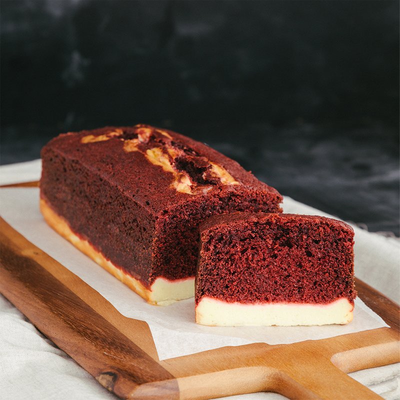 Red Velvet Cheese Loaf | Online Cake Delivery Singapore | Baker&#039;s Brew