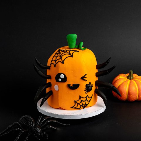 Cobwebbed Pumpkin Pal