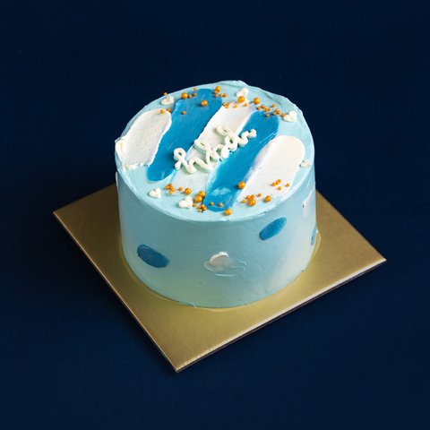 Sky Blue Bento Cake