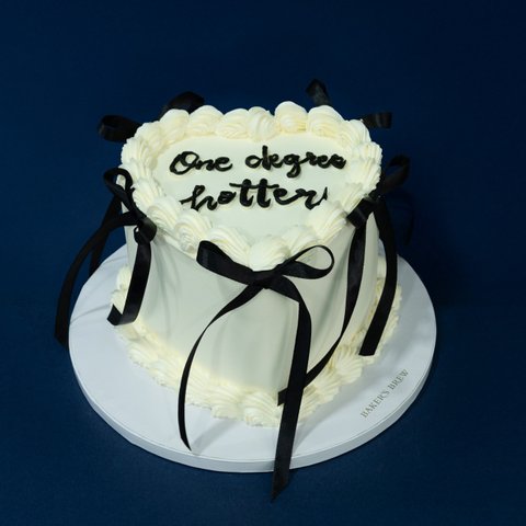 Heart Shape Graduation Cake