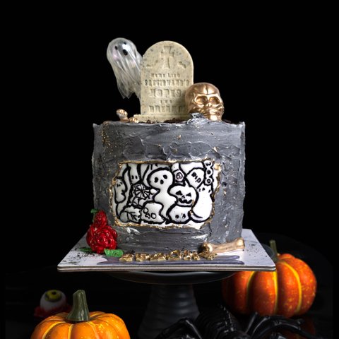 Graveyard Halloween Cake