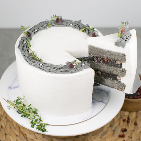 Black Sesame Peppermint Cake (With Red Bean) 12