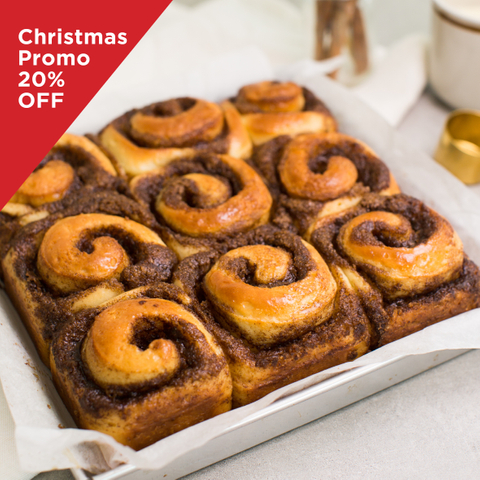 Christmas Cinnamon Rolls 3