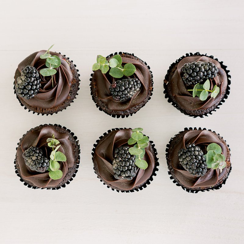 Dark Berry Elegance | Online Cupcake Delivery Singapore | Baker
