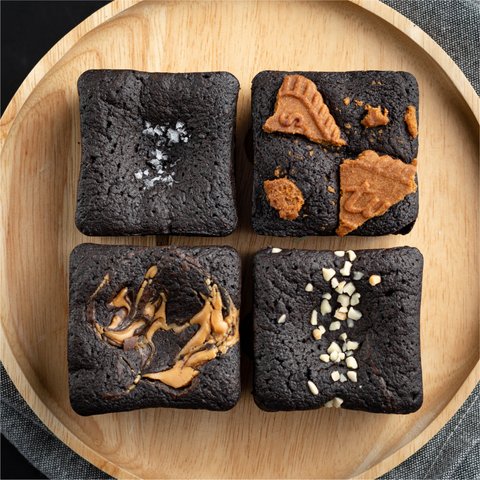 Blackout Brownies in Singapore - Assorted (Box of 4)