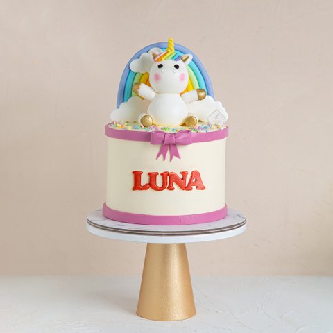 Chubby Unicorn Cake